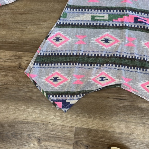 Women's Southwestern Aztec Geometric Pink Gray Tunic Top‎ Size  M Medium Western - Picture 4 of 8